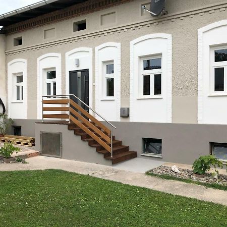 Riesling House Laa Lägenhet Laa an der Thaya Exteriör bild